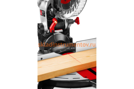 Торцовочная пила ЗУБР ЗПТ-255-1800 ЛМ2