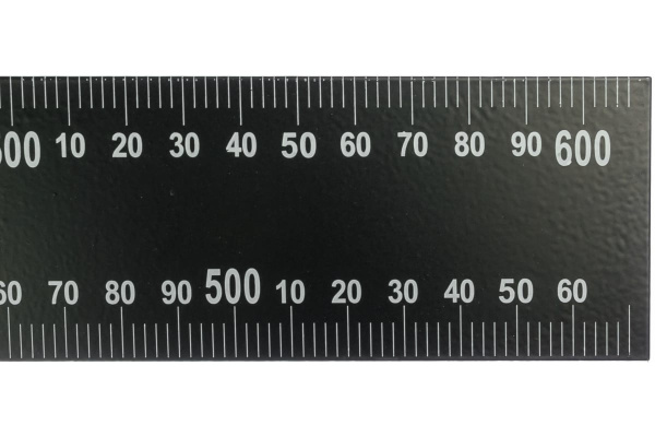 Столярный цельно-металлический угольник, крашеная шкала 400х600 мм КУРС 19620