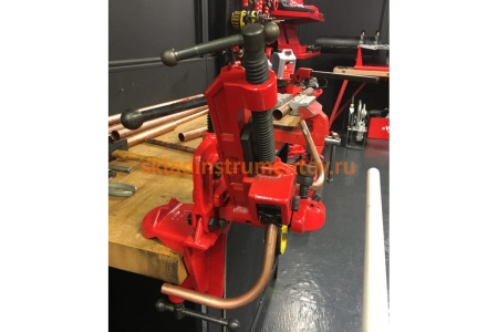 Ручной трубогиб для тонкостенных труб со скользящей направляющей VIRAX 12, 15, 18, 22 мм 250286