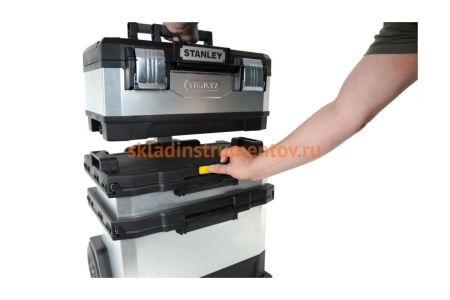 Ящик для инструмента с колесами ROLLING WORKSHOP (73х56.8х38.9 см) Stanley 1-95-833