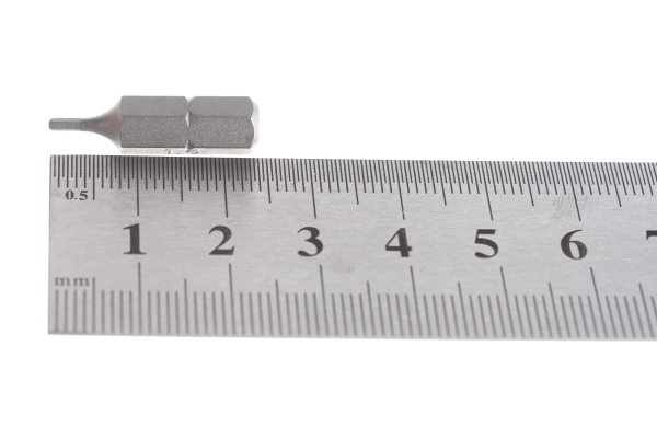 Вставка-бита 1/4"DR шестигранная, H1.5, 25 мм Ombra 514215