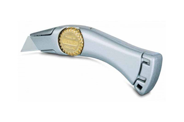 Нож Stanley TITAN 1-10-550