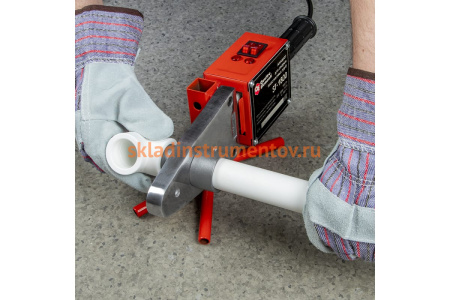 Сварочный аппарат для пластиковых труб QUATTRO ELEMENTI ST-1800 1800 Вт, насадки 20-50 мм 793-343