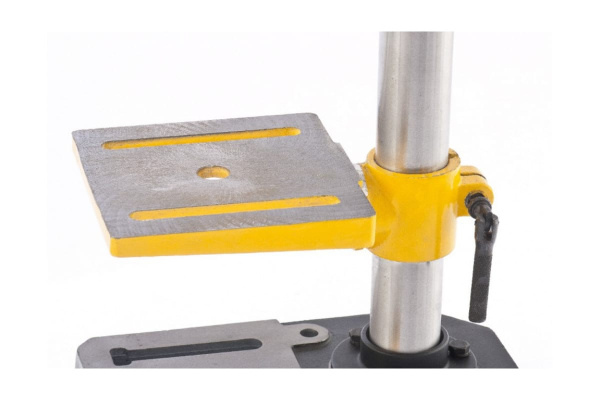 Сверлильный станок Denzel 13 мм, 5 скоростей 95320