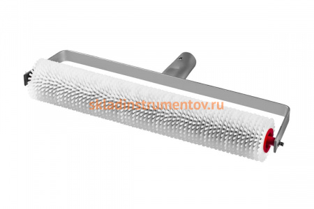 Игольчатый валик для наливных полов на металлической рамке Зубр МАСТЕР 72х300 мм 03952-30