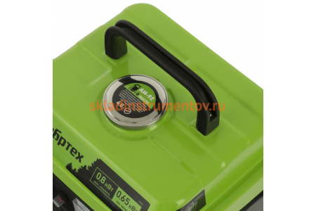 Бензиновый генератор СИБРТЕХ БС-950 0,8 кВт 230 В, 2-х такт, 4 л, ручной стартер 94665