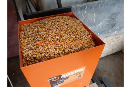 Зернодробилка Вихрь ЗД-400 74/2/2 Зернодробилка Вихрь ЗД-400 74/2/2