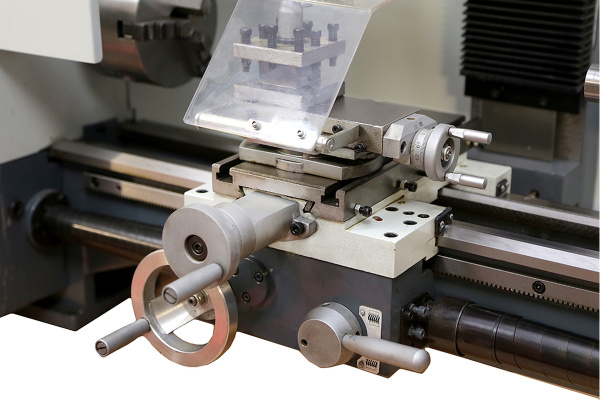 Токарно-фрезерный станок MetalMaster MML 2550 M 15544 Токарно-фрезерный станок MetalMaster MML 2550 M 15544