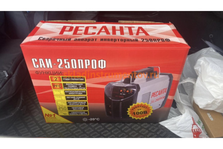 Инверторный сварочный аппарат Ресанта САИ 250 ПРОФ Инверторный сварочный аппарат Ресанта САИ 250 ПРОФ