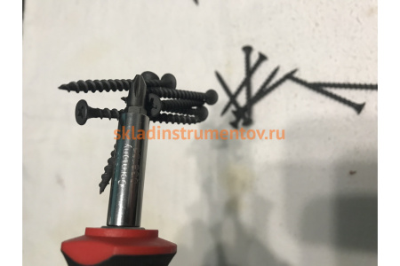 Отвертка с магнитным держателем под биты с набором бит 8шт. Felo 37320805