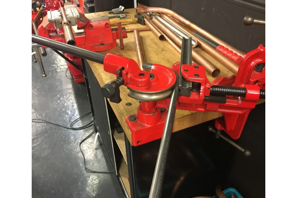 Ручной трубогиб для тонкостенных труб со скользящей направляющей VIRAX 12, 15, 18, 22 мм 250286