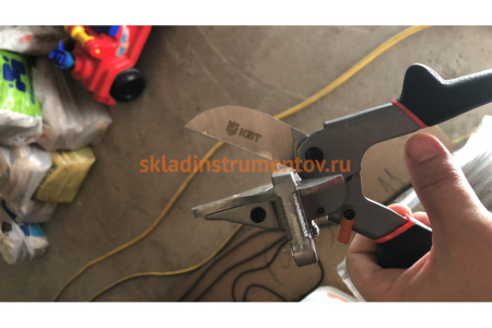 Ножницы для резки коробов и кабель-каналов КВТ НККУ-60 79822