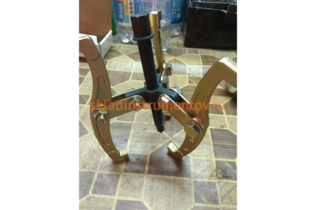 Кованый съемник подшипников, трехзахватный STAYER 43220-150