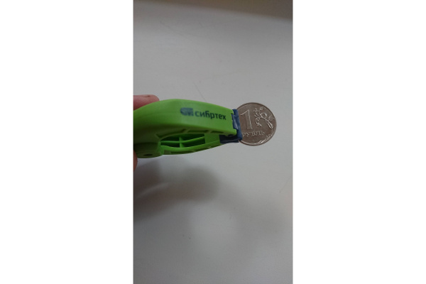 Клещеобразная струбцина, пл, корп 2-х комп, рукоятки, усиленная пружина, 1-1/4 СИБРТЕХ 20782