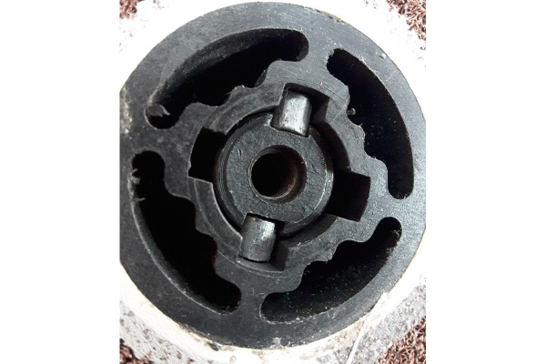 Щетка стальная для удаления ржавчины для M3015 MESSER 10-40-117