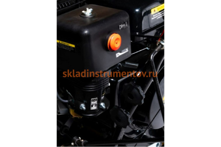 Снегоуборщик Huter SGC 8100