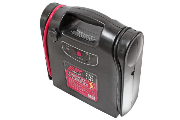 Пусковое устройство со встроенным аккумулятором, 12В/1100А JTC 3102A