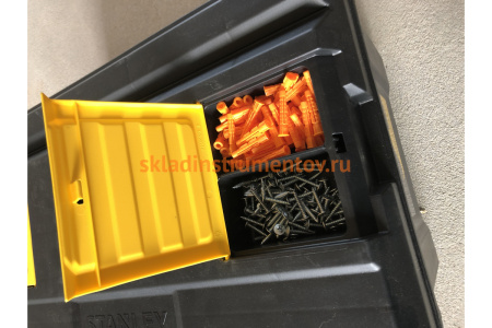 Ящик для инструмента Stanley ESSENTIAL CHEST с колесами STST1-80150