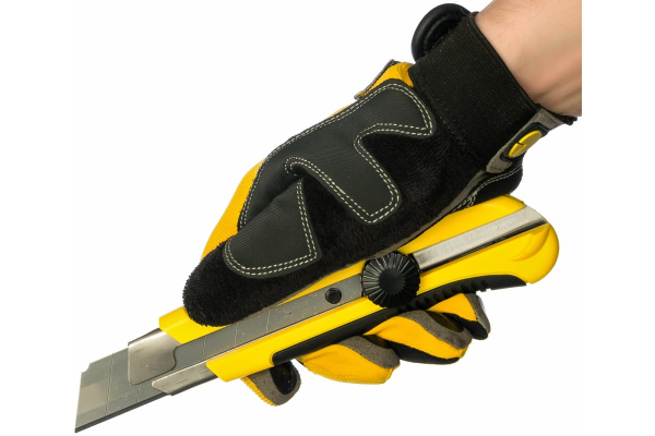 Нож DYNAGRIP 25 мм Stanley 0-10-425