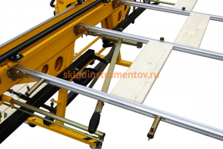 Стол задней поддержки листа с рейками (1 м) для станка серии EuroMaster LBМ-300/1 METALMASTER 00000011670