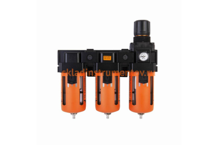 Модульная группа с тремя влаго-маслоотделителями и регулятором давления 1/2'' WIEDERKRAFT WDK-70744