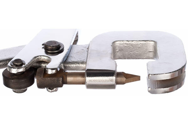 Просекатель по гипсокартону SANTOOL МАСТЕР 032240-002