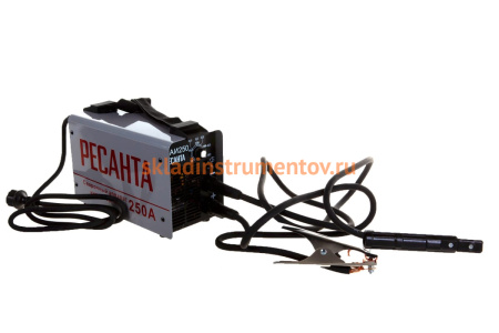 Инверторный сварочный аппарат в кейсе Ресанта САИ 250 Инверторный сварочный аппарат в кейсе Ресанта САИ 250