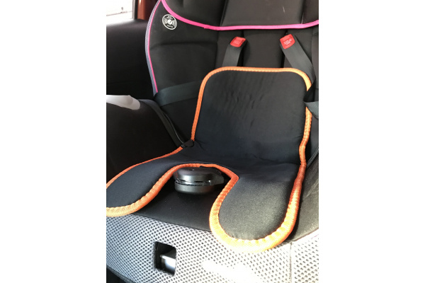 Накидка с подогревом на детское автокресло (1-7 лет, 12 В, с терморегулятором 22 Вт) Airline AHC-SF-06