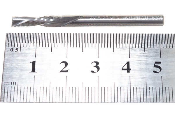 Фреза спиральная монолитная (4x15x50 мм; S 4 мм; RH; Z2) CMT 192.040.11