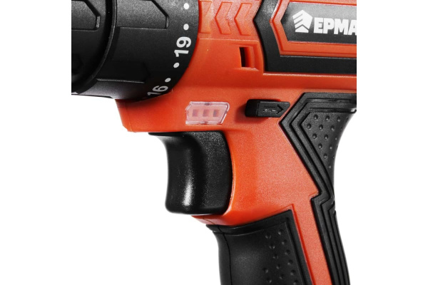 Аккумуляторная дрель-шуруповерт ЕРМАК ДША-14.4-2 646-324