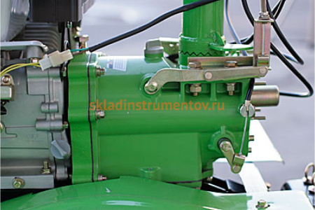 Бензиновый мотоблок (культиватор) Aurora COUNTRY 1000 11588 Бензиновый мотоблок (культиватор) Aurora COUNTRY 1000 11588