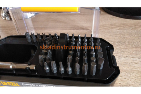 Аккумуляторная отвертка DENZEL CSL-36-01 26001