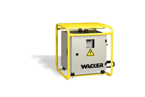 Электронный преобразователь частоты и напряжения Wacker Neuson FUE 10/250/200 5000610020 Электронный преобразователь частоты и напряжения Wacker Neuson FUE 10/250/200 5000610020