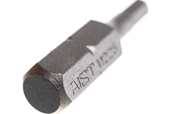 Бита шестиграннная 3.0 мм, 1/4" AIST 1122503H 00-00004634