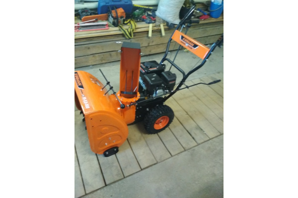 Снегоуборщик FIRMAN FST5,5-560