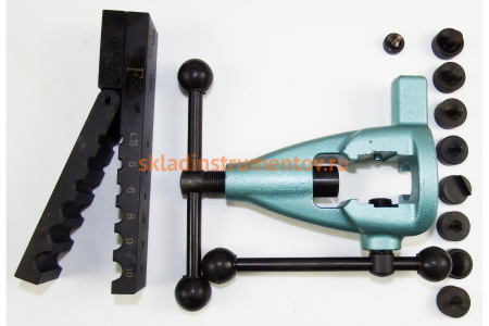 Инструмент для развальцовки труб AE&T профессиональный, 10 предметов TA-M1081