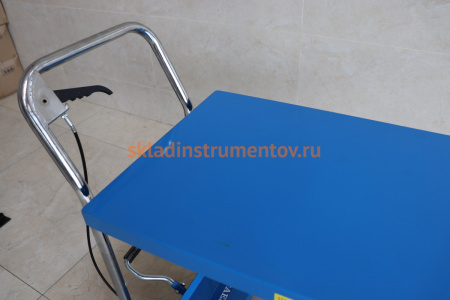 Платформенная тележка AE&T гидравлическая, 150кг TJ-15 Платформенная тележка AE&T гидравлическая, 150кг TJ-15