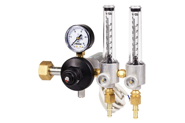 Регулятор универсальный У-30/АР-40-КР1П-Р2 аргон + углекислота REDIUS 05108