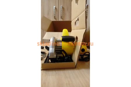 Дисковая пила Stanley SC16