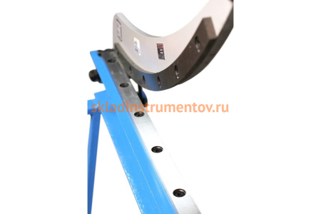 Ручная гильотина сабельного типа Blacksmith HS-800