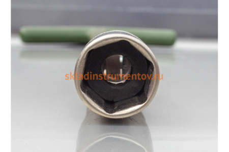 Свечной карданный ключ 21 х 240 мм ДТ/48 Дело Техники 547321