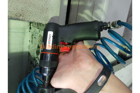 Пистолетный композитный ударный пневмошуруповерт Byemax BM-48-7500
