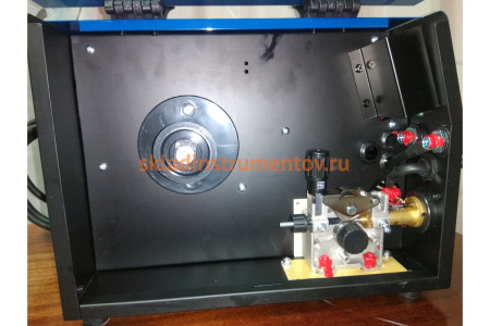 Сварочный полуавтомат BRIMA MIG/ММА-180 Сварочный полуавтомат BRIMA MIG/ММА-180