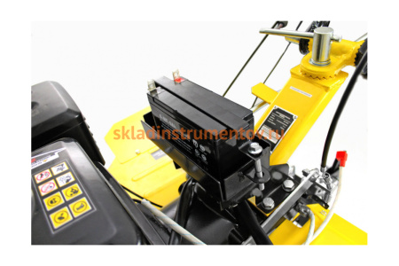 Сельскохозяйственная машина Huter МК-11000E 70/5/17 Сельскохозяйственная машина Huter МК-11000E 70/5/17