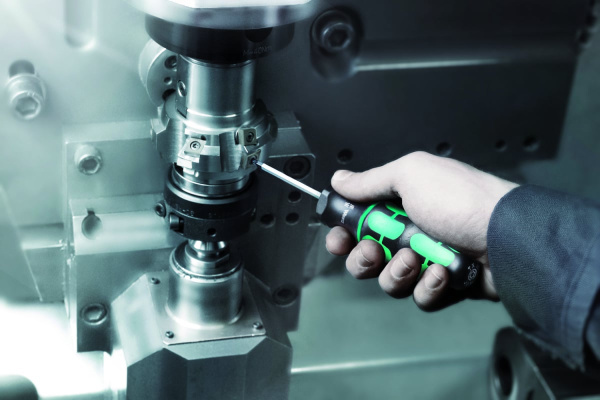 Индикатор крутящего момента 300 Hex SW 2 / 1,4 Nm WERA WE-027910