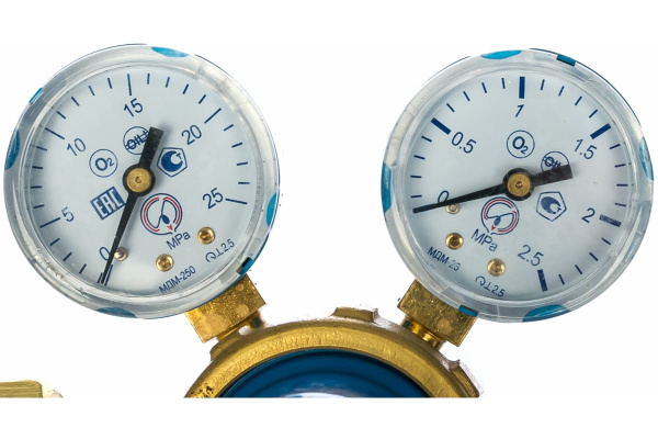 Редуктор кислородный для газового баллона БКО-50-4 исп. 555 БАМЗ 1300010 Редуктор кислородный для газового баллона БКО-50-4 исп. 555 БАМЗ 1300010