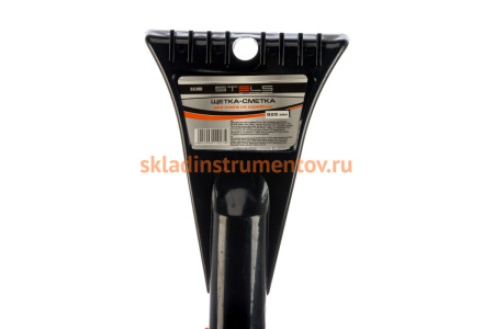 Щетка-сметка для снега со скребком 925мм STELS 55300 Щетка-сметка для снега со скребком 925мм STELS 55300