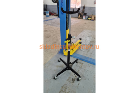 Гидравлическая трансмиссионная стойка WIEDERKRAFT WDK-80504