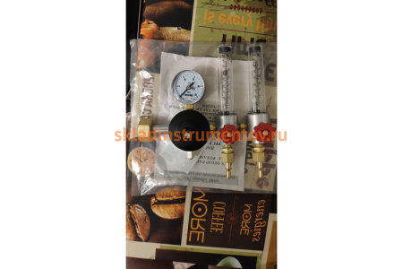 Регулятор универсальный У-30/АР-40-КР1-Р2  аргон + углекислота REDIUS 051051 Регулятор универсальный У-30/АР-40-КР1-Р2  аргон + углекислота REDIUS 051051