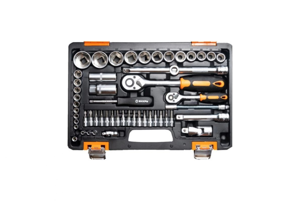 Набор инструментов 1/2, 1/4 дюйма, CrV, пластиковый кейс 82 предмета Вихрь 73/6/7/3